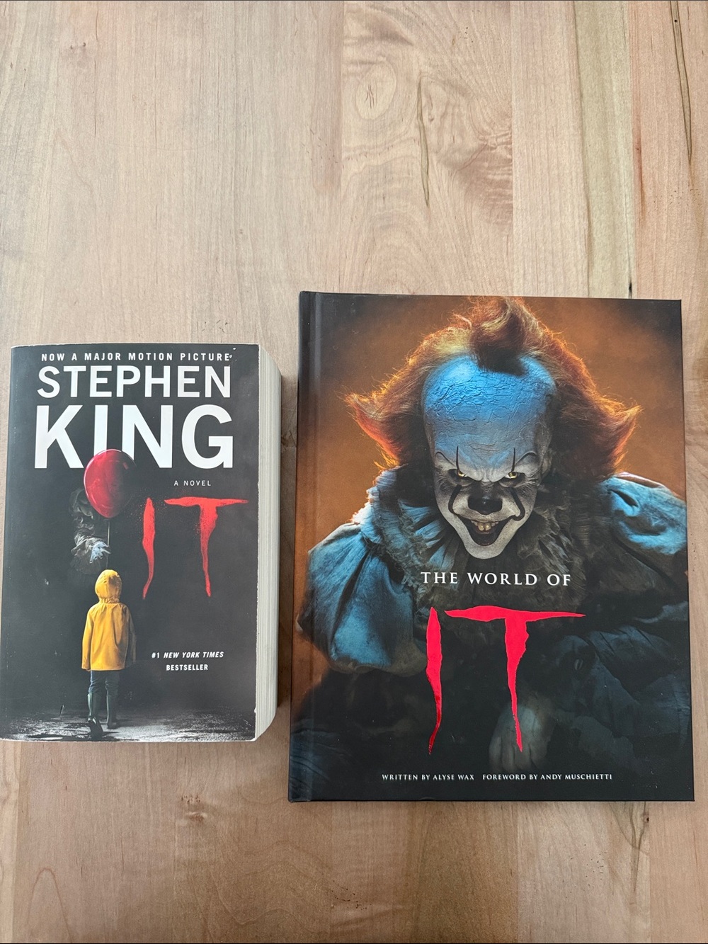 !it jeans Horror Book Set - Blue, Red, Black, Yellow